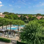 Apartamento 2 Bedroom Lovely In *